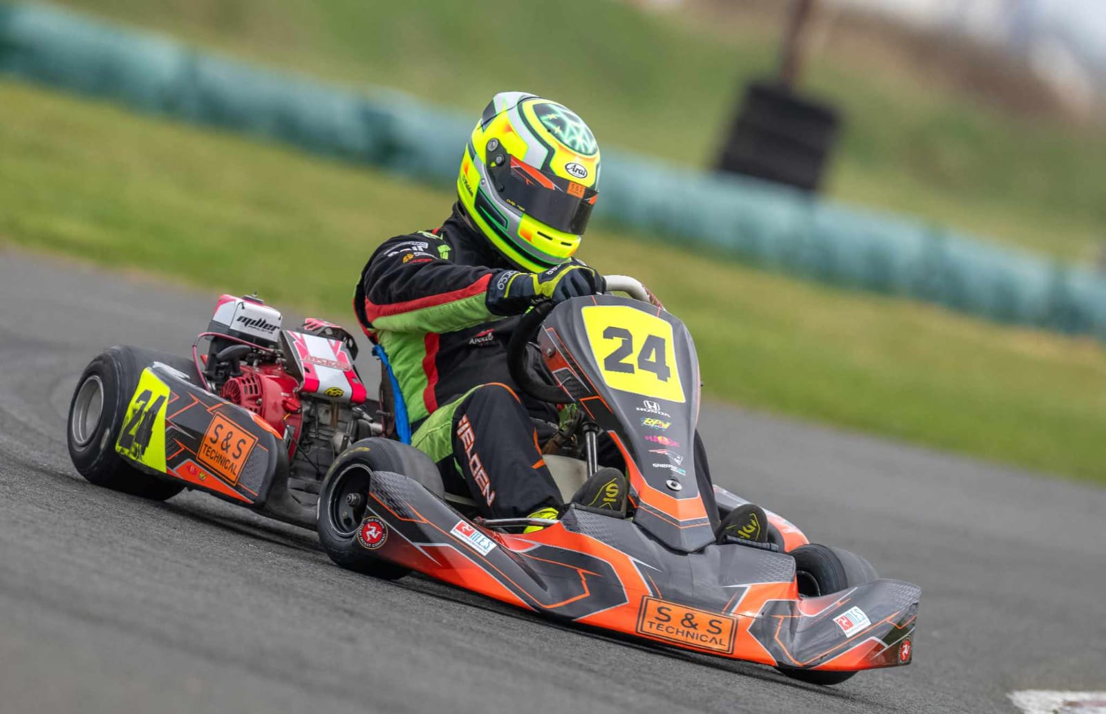 Rising Star Dan Fielden Sponsorship